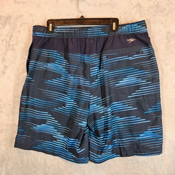 Speedo Mens XL Swim Shorts Blue & Navy Striped Quick-Dry Polyester Blend - Picture 2 of 13